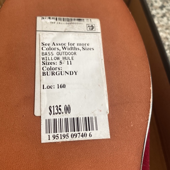 NWT WEEjun burgundy Mules - Picture 12 of 13